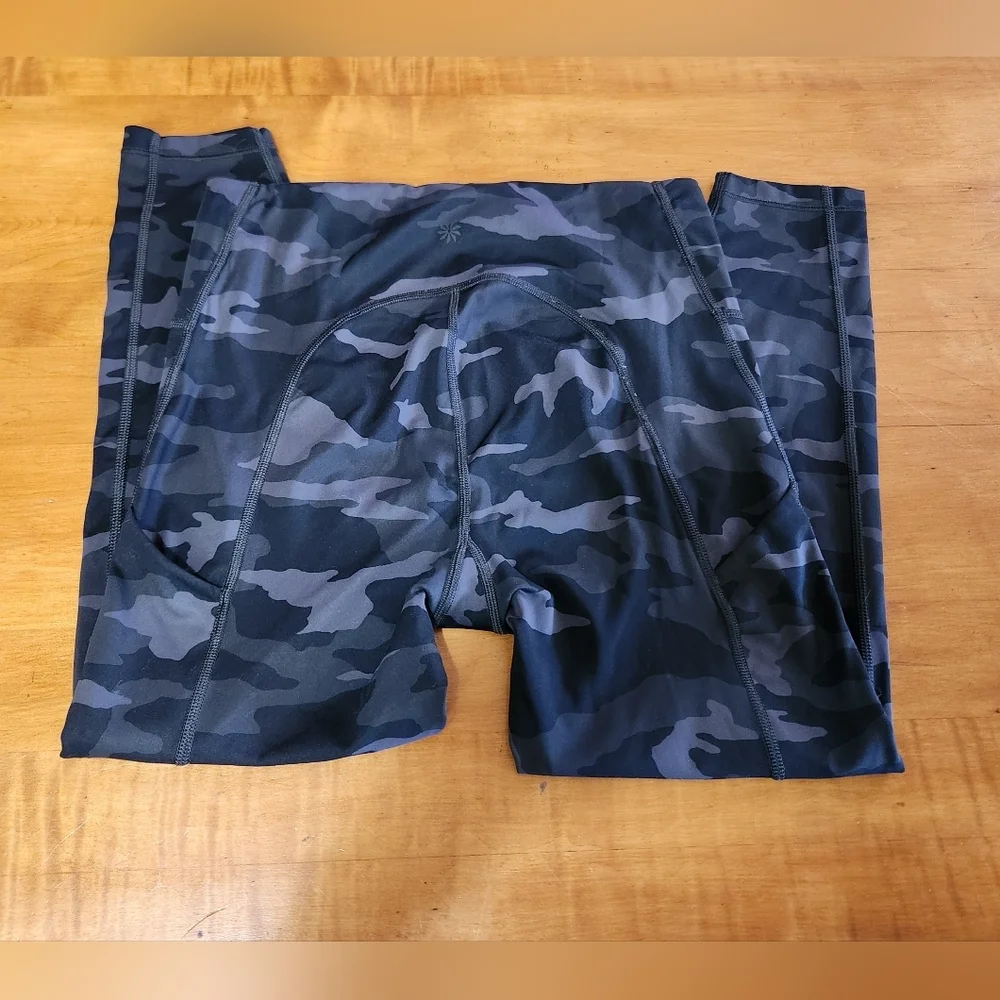 Athleta Ultimate 7/8 Tight Camo Small